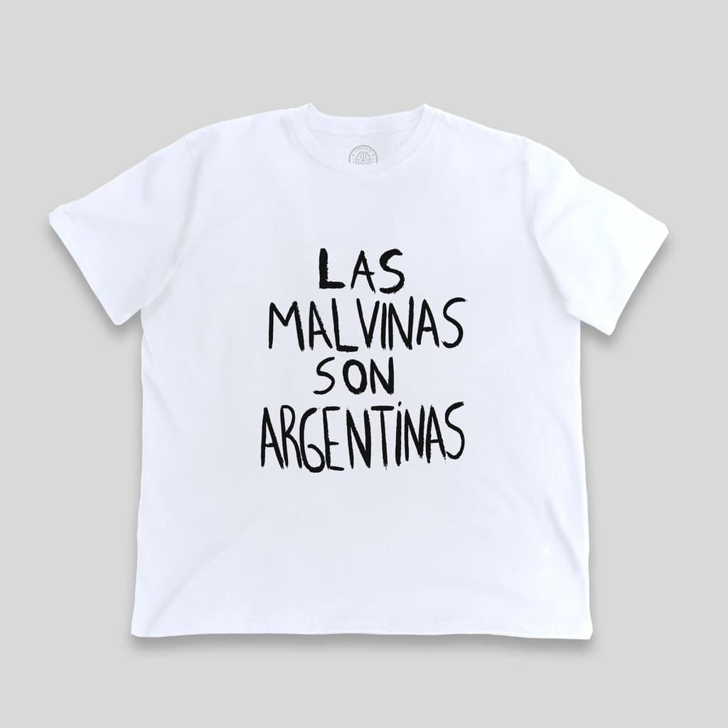 La frase · clásica — Remera clásica Serie Malvinas Novamente, packshot