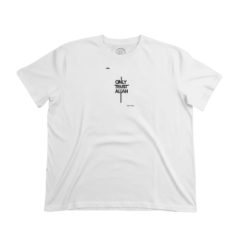REMERA CON ESTAMPA BLANCA