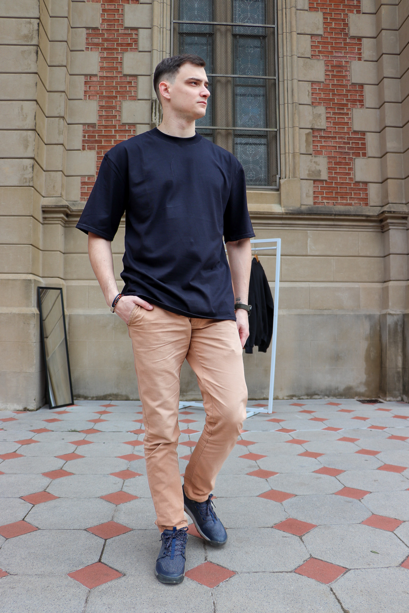 Aura Oversize T-Shirt - Stone Wash - Lifestyle 2