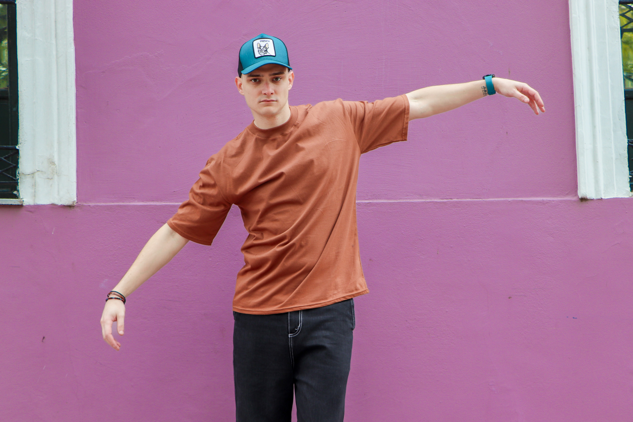 Aura Oversize T-Shirt - Caramel - Lifestyle 1