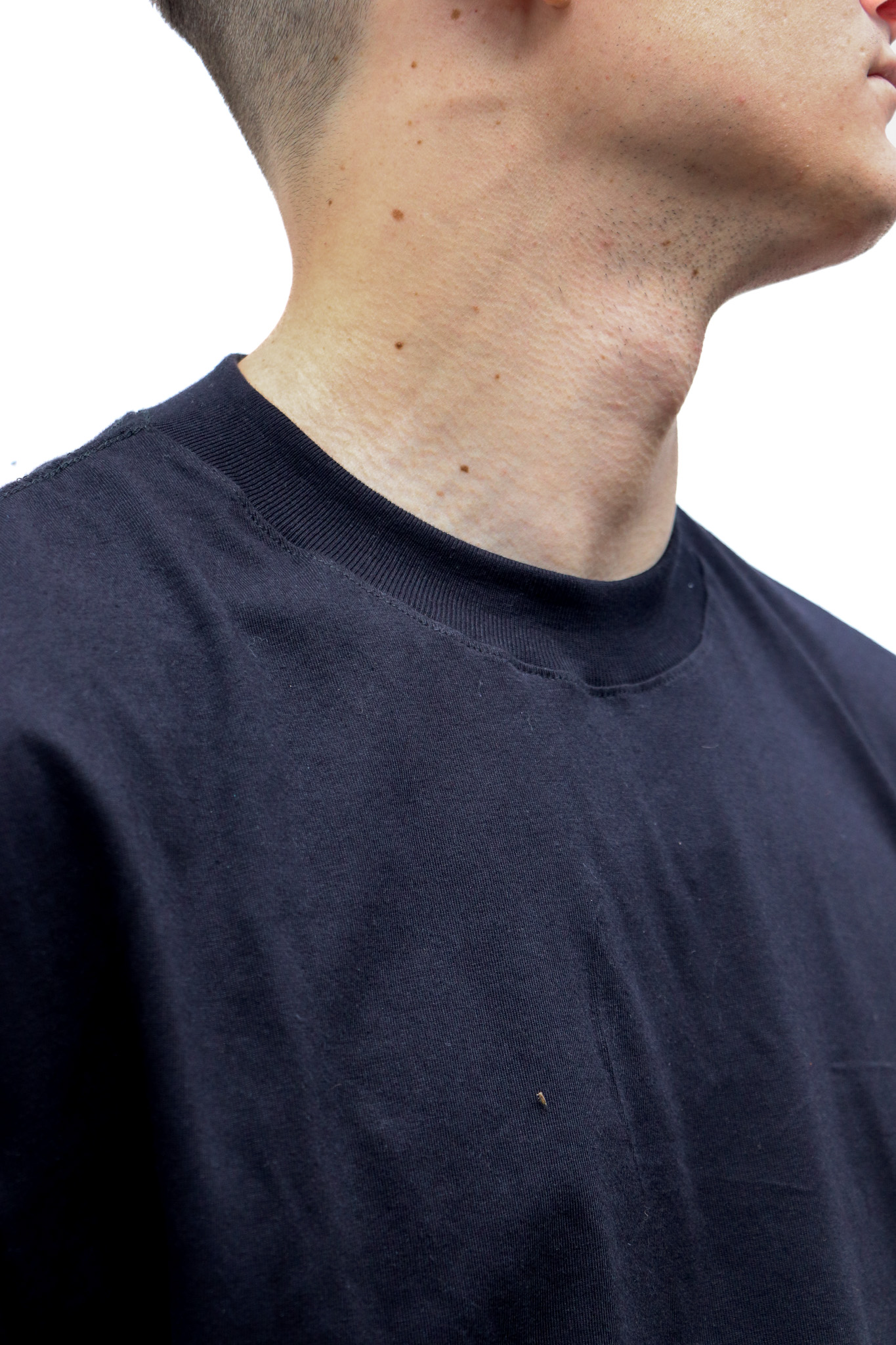 Aura Oversize T-Shirt - Negro - Lifestyle 1